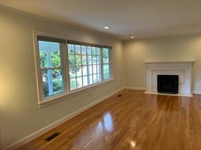 42 Mockingbird Valley Road, Winchester, KY 40391