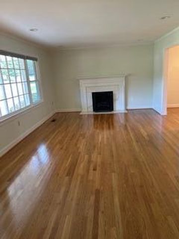 42 Mockingbird Valley Road, Winchester, KY 40391