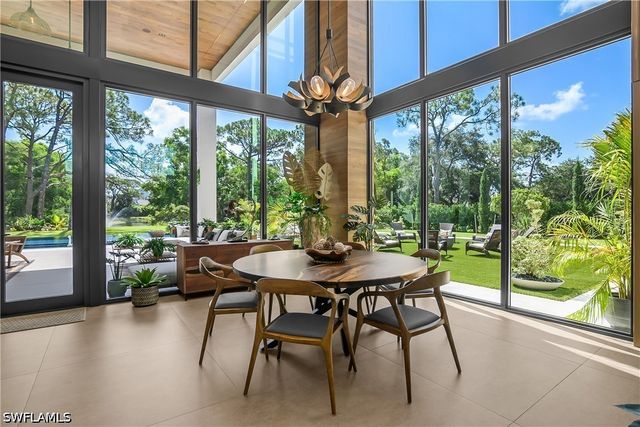 6616 Trail BLVD, Naples, FL 34108