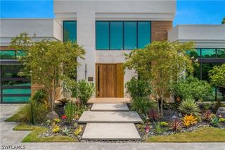 6616 Trail BLVD, Naples, FL 34108