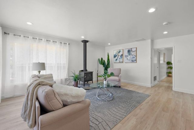 27 Duarte Avenue, Fremont, CA 94536