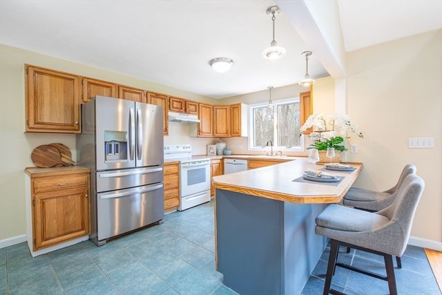 66 Frederick B Douglas Rd, Falmouth, MA 02556