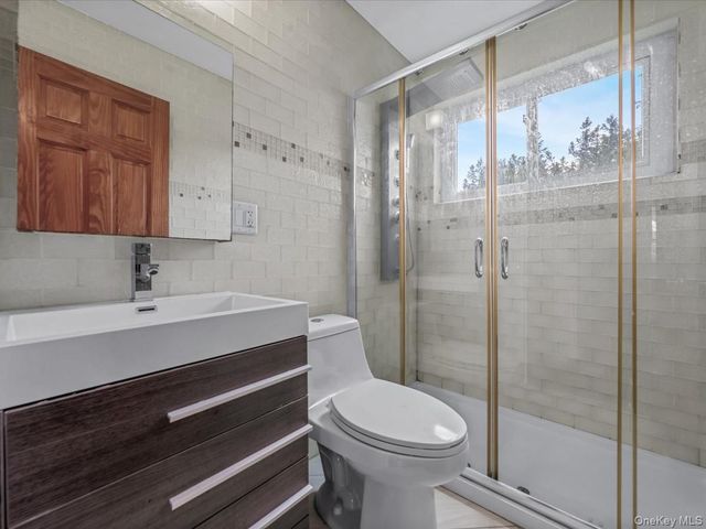 82-86 Parsons Boulevard 110A, Jamaica, NY 11432