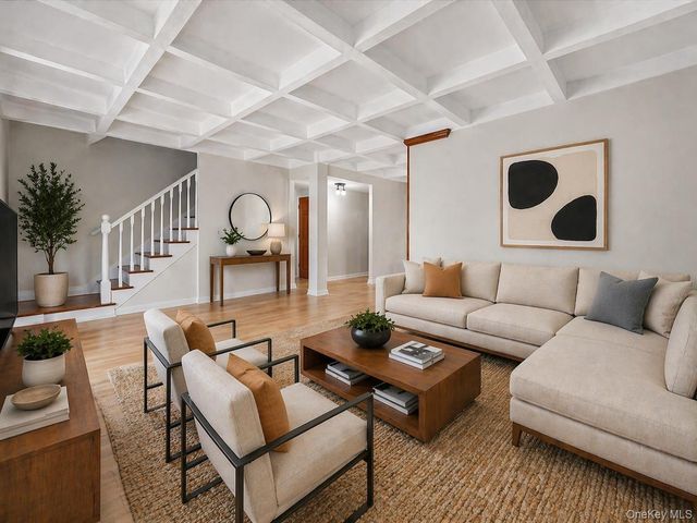 82-86 Parsons Boulevard 110A, Jamaica, NY 11432