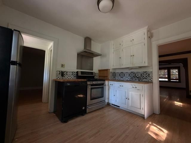 3146 30th Avenue S, Minneapolis, MN 55406