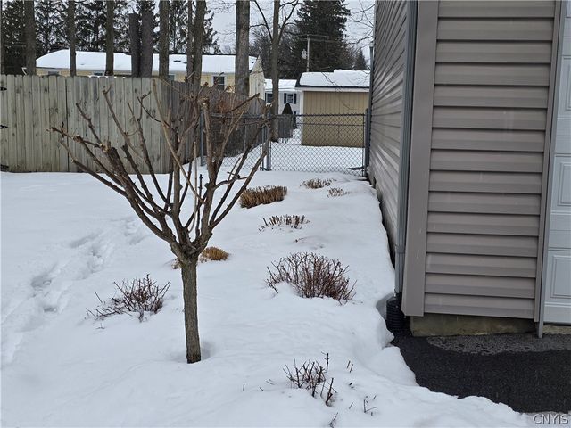 4219 Orion Path, Clay, NY 13090