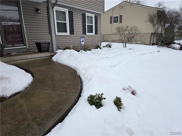 4219 Orion Path, Clay, NY 13090