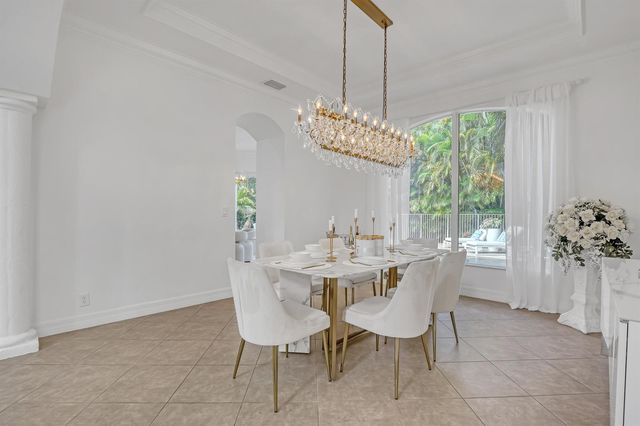 8541 Butler Greenwood Drive, Royal Palm Beach, FL 33411