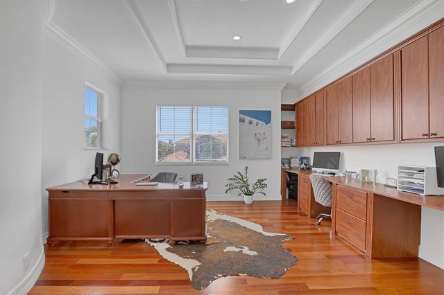8541 Butler Greenwood Drive, Royal Palm Beach, FL 33411