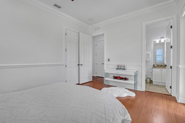 8541 Butler Greenwood Drive, Royal Palm Beach, FL 33411