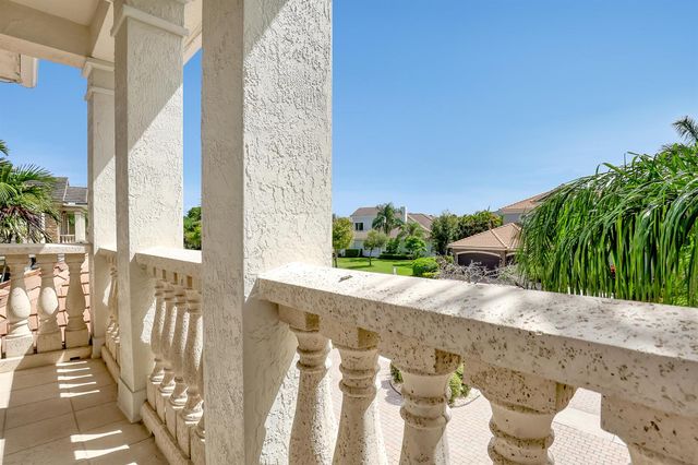 8541 Butler Greenwood Drive, Royal Palm Beach, FL 33411