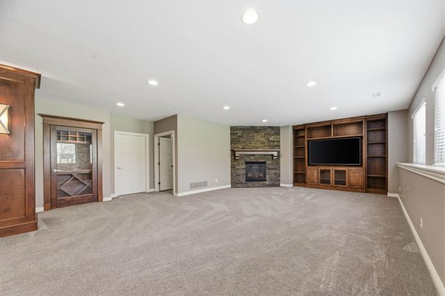 15216 E Summerfield St, Wichita, KS 67230