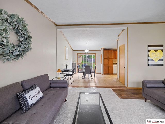 8903 N 79th Street, Omaha, NE 68122