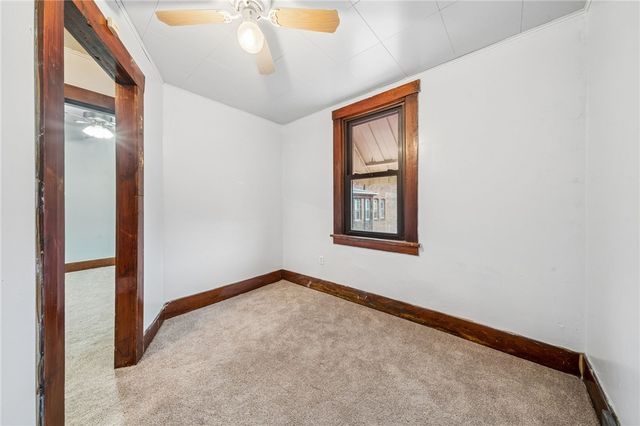 620 Broadway Ave, Stowe Twp, PA 15136