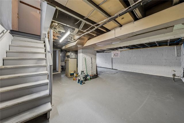 620 Broadway Ave, Stowe Twp, PA 15136