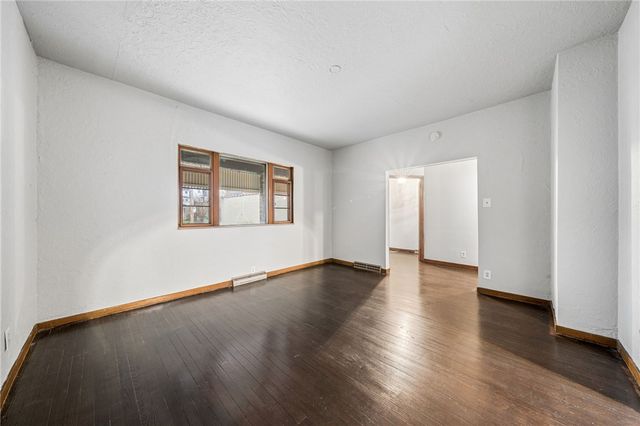 620 Broadway Ave, Stowe Twp, PA 15136