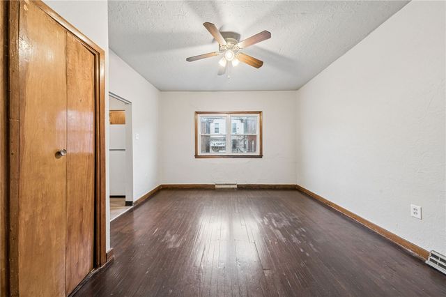 620 Broadway Ave, Stowe Twp, PA 15136