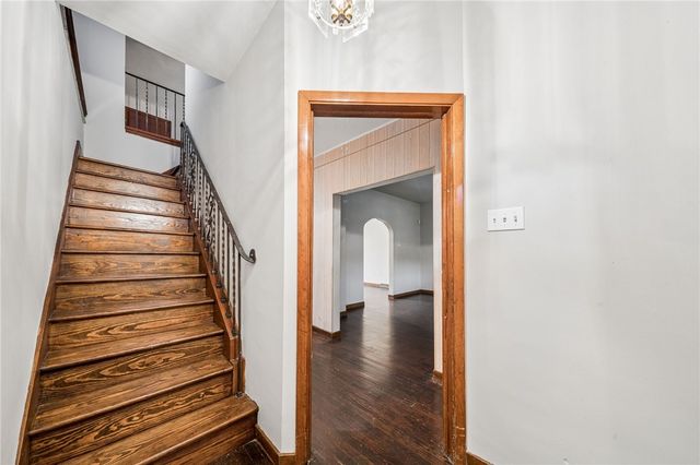 620 Broadway Ave, Stowe Twp, PA 15136