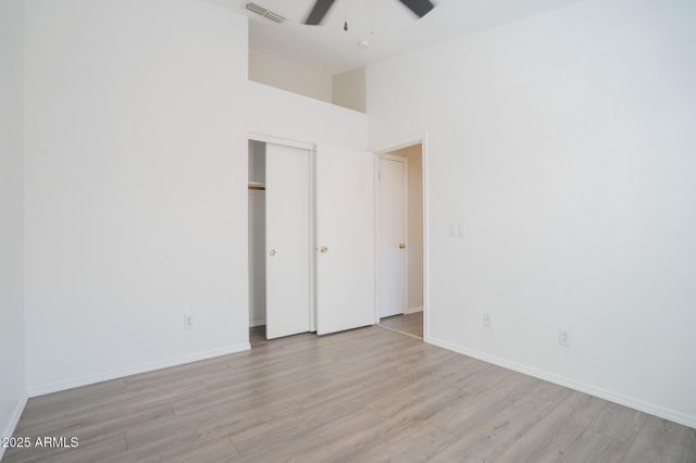 3518 W FALLEN LEAF Lane, Glendale, AZ 85310