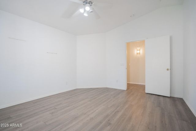 3518 W FALLEN LEAF Lane, Glendale, AZ 85310