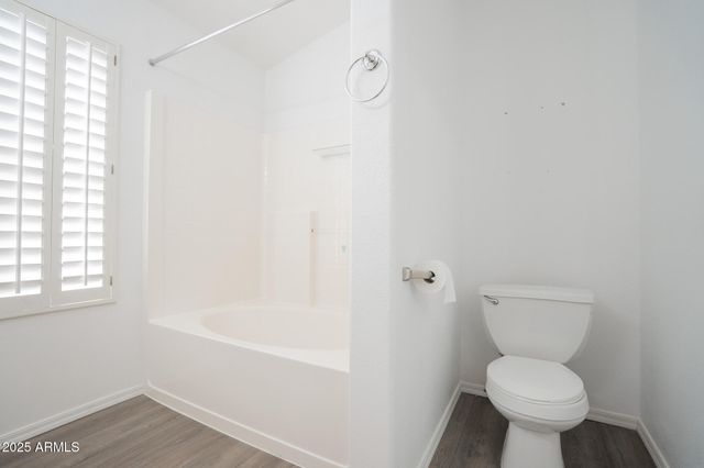 3518 W FALLEN LEAF Lane, Glendale, AZ 85310