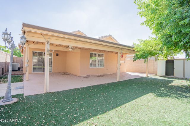 3518 W FALLEN LEAF Lane, Glendale, AZ 85310