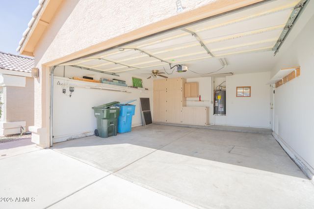 3518 W FALLEN LEAF Lane, Glendale, AZ 85310