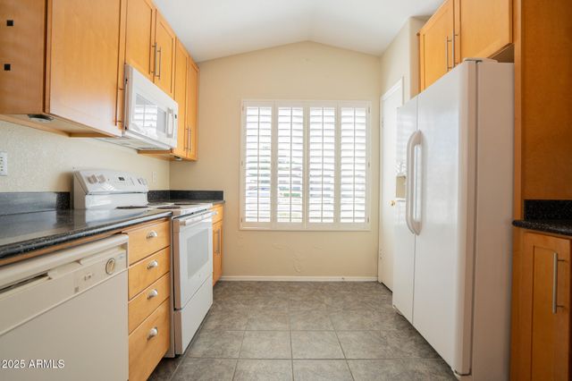 3518 W FALLEN LEAF Lane, Glendale, AZ 85310