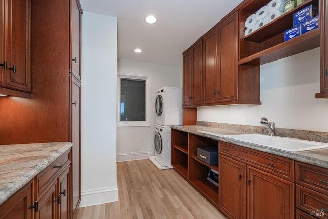 9 Francisco Vista Ct, Tiburon, CA 94920