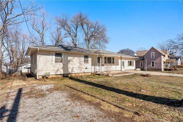 724 W Allison Street, Nevada, MO 64772