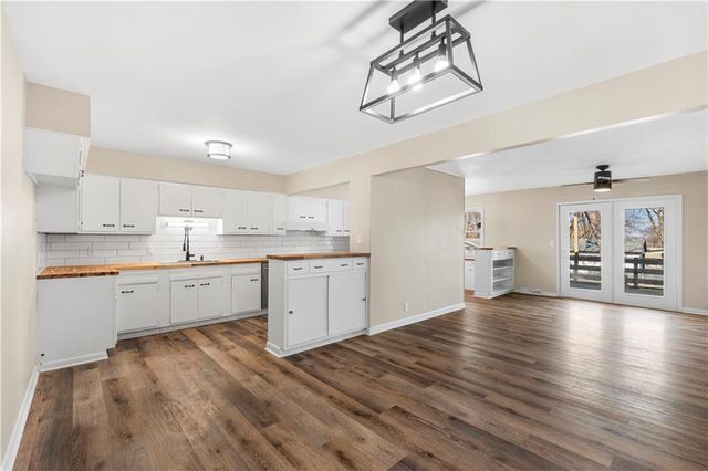 724 W Allison Street, Nevada, MO 64772