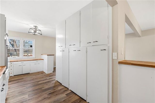 724 W Allison Street, Nevada, MO 64772