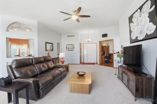 6244 Mere Drive, Mason, OH 45040
