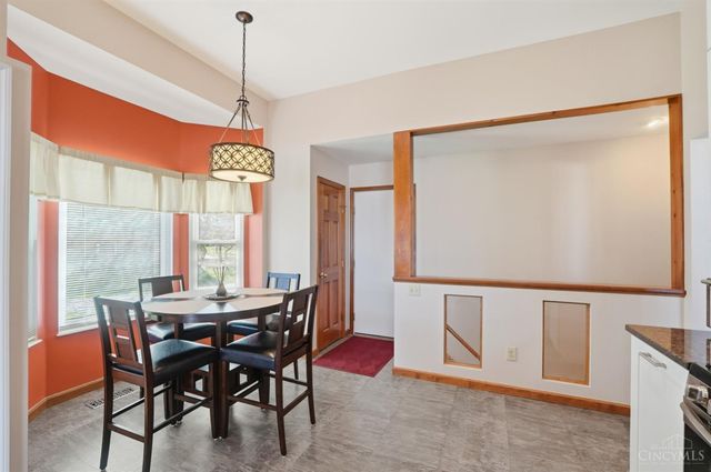 6244 Mere Drive, Mason, OH 45040