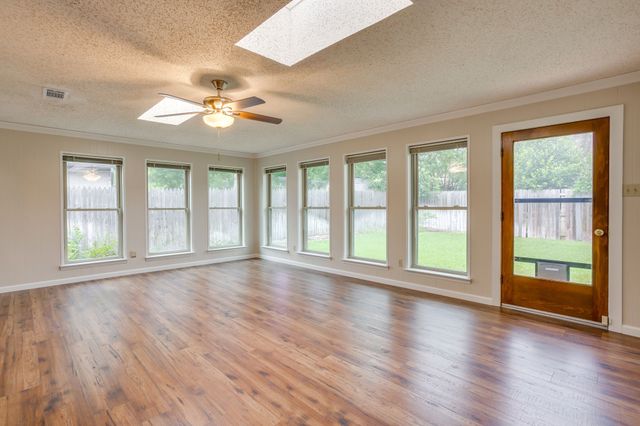 7517 Overhill Road, Fort Worth, TX 76116