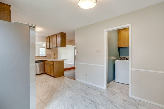 7517 Overhill Road, Fort Worth, TX 76116