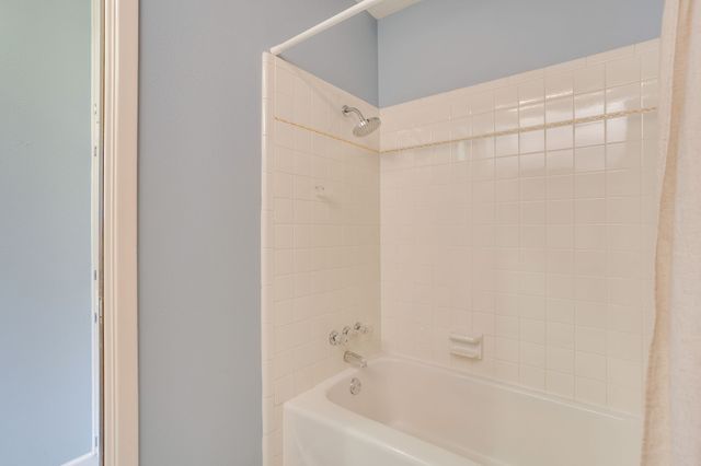 7517 Overhill Road, Fort Worth, TX 76116