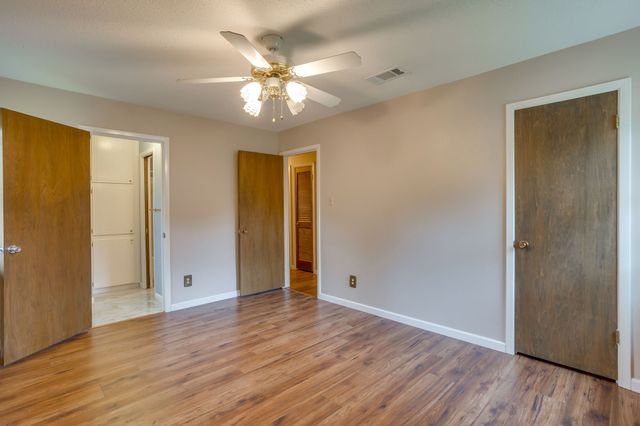 7517 Overhill Road, Fort Worth, TX 76116