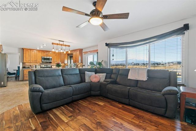 3430 Pony Tracks Drive, Colorado Springs, CO 80922