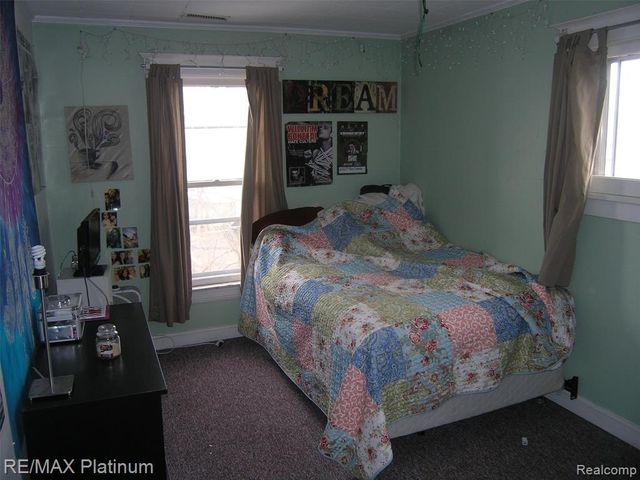 14 Ballard Street, Ypsilanti, MI 48197