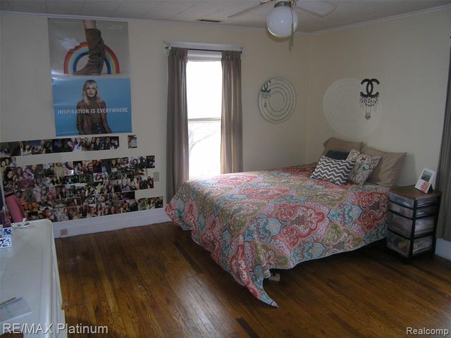 14 Ballard Street, Ypsilanti, MI 48197