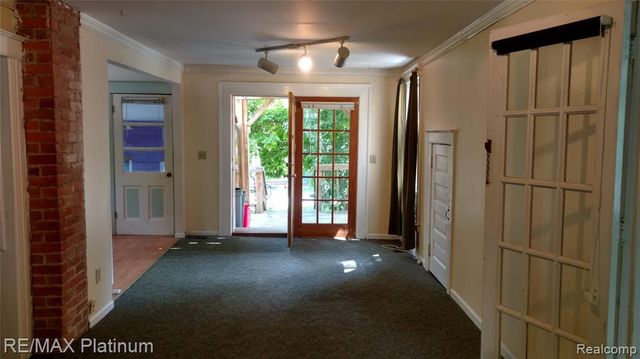 14 Ballard Street, Ypsilanti, MI 48197