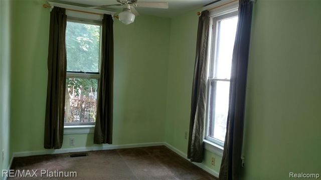 14 Ballard Street, Ypsilanti, MI 48197