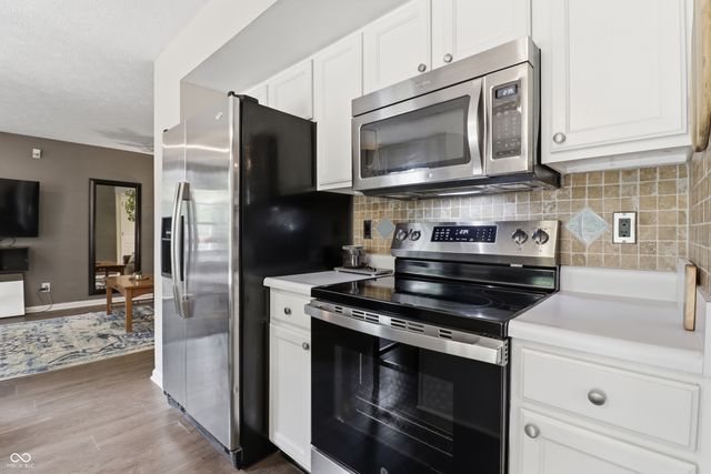 742 Austrian Way, Avon, IN 46123