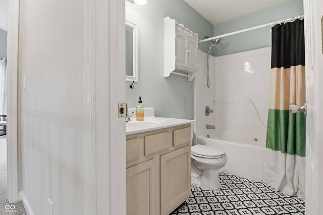 742 Austrian Way, Avon, IN 46123