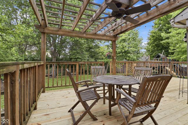 742 Austrian Way, Avon, IN 46123