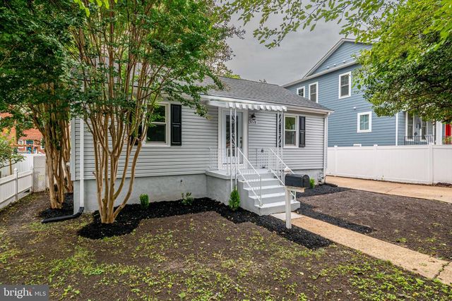 3228 13TH ST S, Arlington, VA 22204