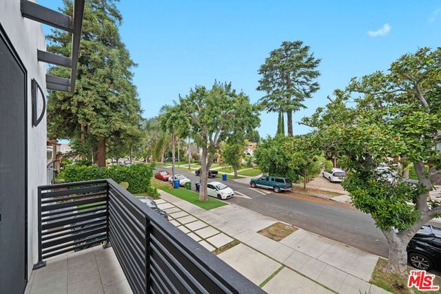 1622 S Bedford Street, Los Angeles, CA 90035