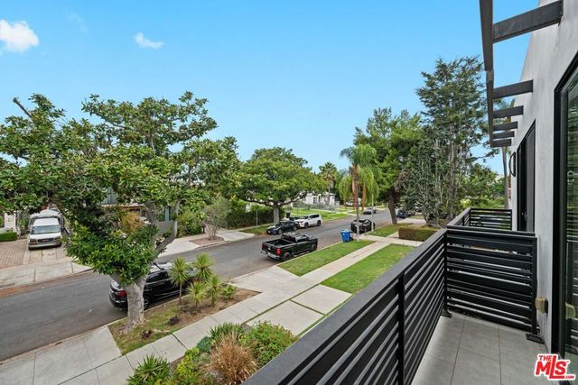 1622 S Bedford Street, Los Angeles, CA 90035