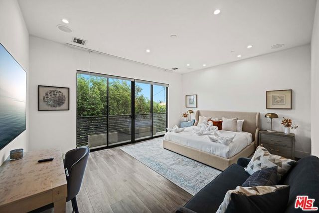 1622 S Bedford Street, Los Angeles, CA 90035